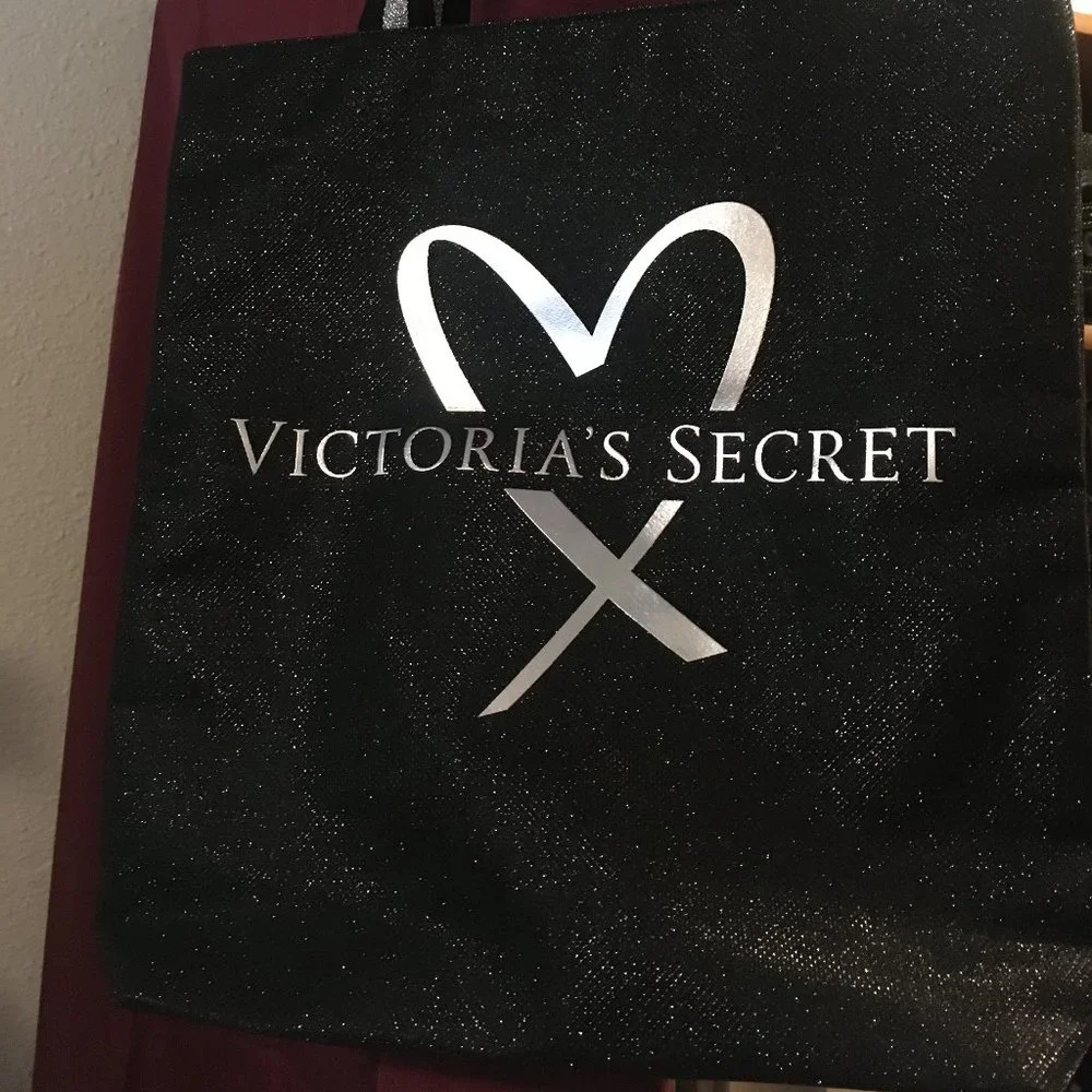 🖤🌺🌟VICTORIAS SECRET🌟🌺🖤BLACK And SILVER GLITTER GLAM Tote Bag🌟 - Picture 2 of 3